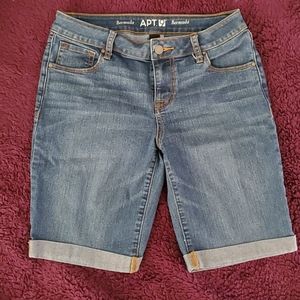 Apt. 9 Bermuda shorts